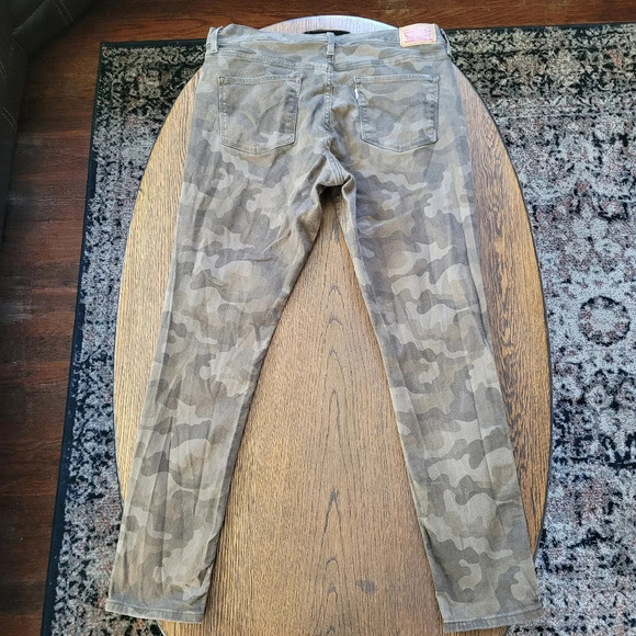 Levi's 311 Shaping Skinny Camouflage Jeans Size Women's 32x30 - Picture 5 of 13